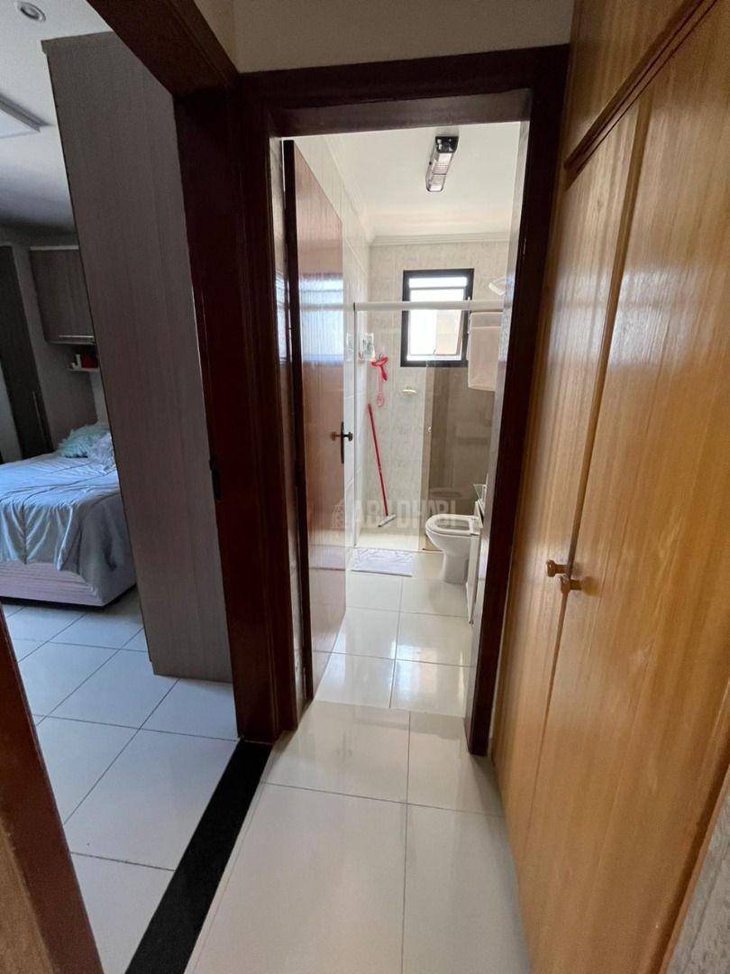 Apartamento à venda com 1 quarto, 55m² - Foto 8