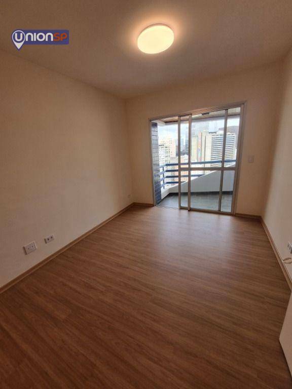 Apartamento à venda com 3 quartos, 79m² - Foto 1