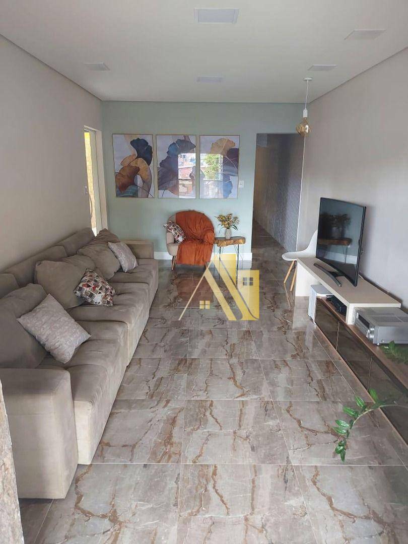 Sobrado à venda com 3 quartos, 221m² - Foto 2