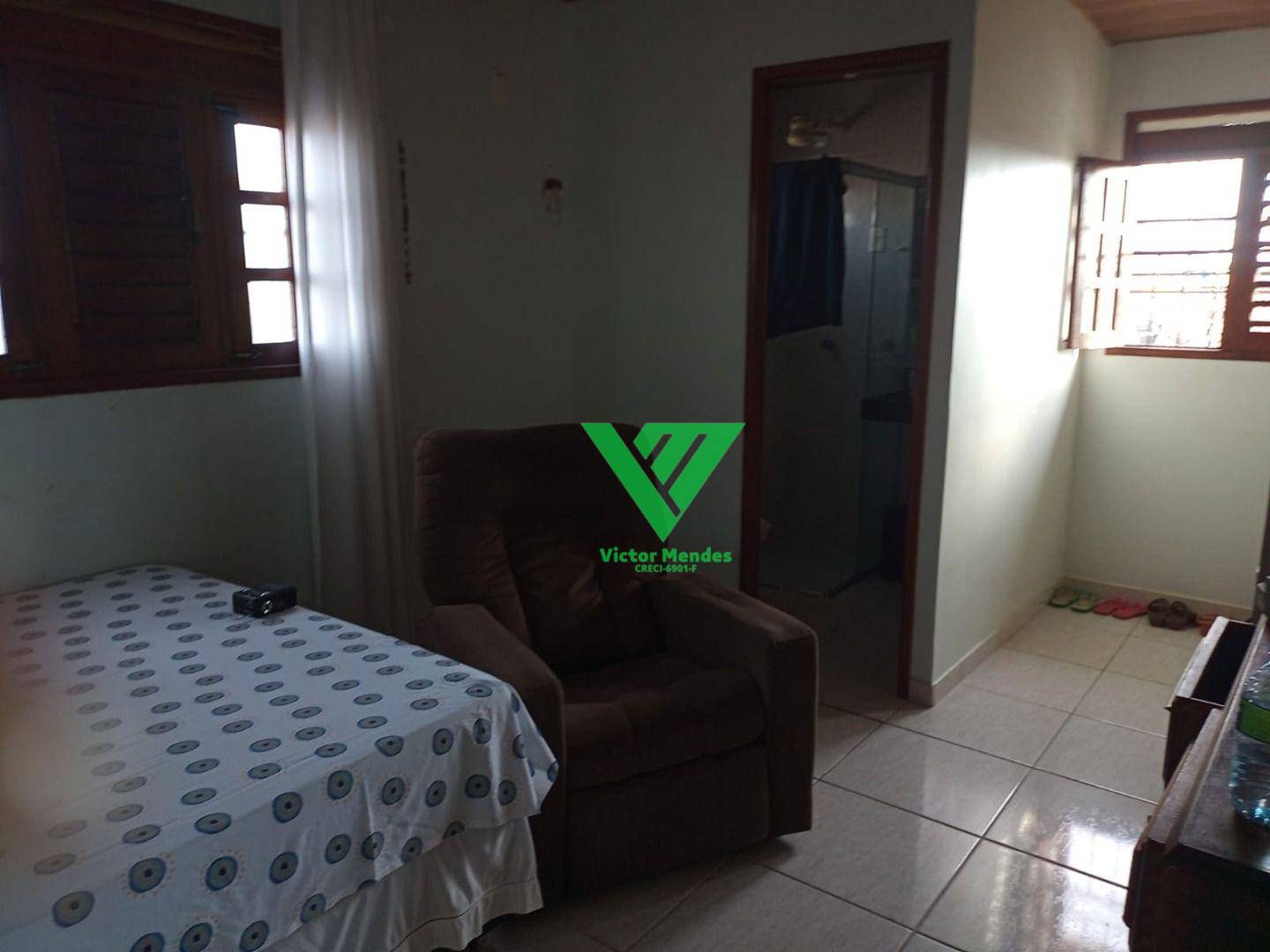 Casa à venda com 4 quartos, 260m² - Foto 12