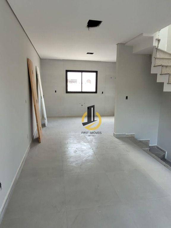 Sobrado à venda com 2 quartos, 120m² - Foto 17