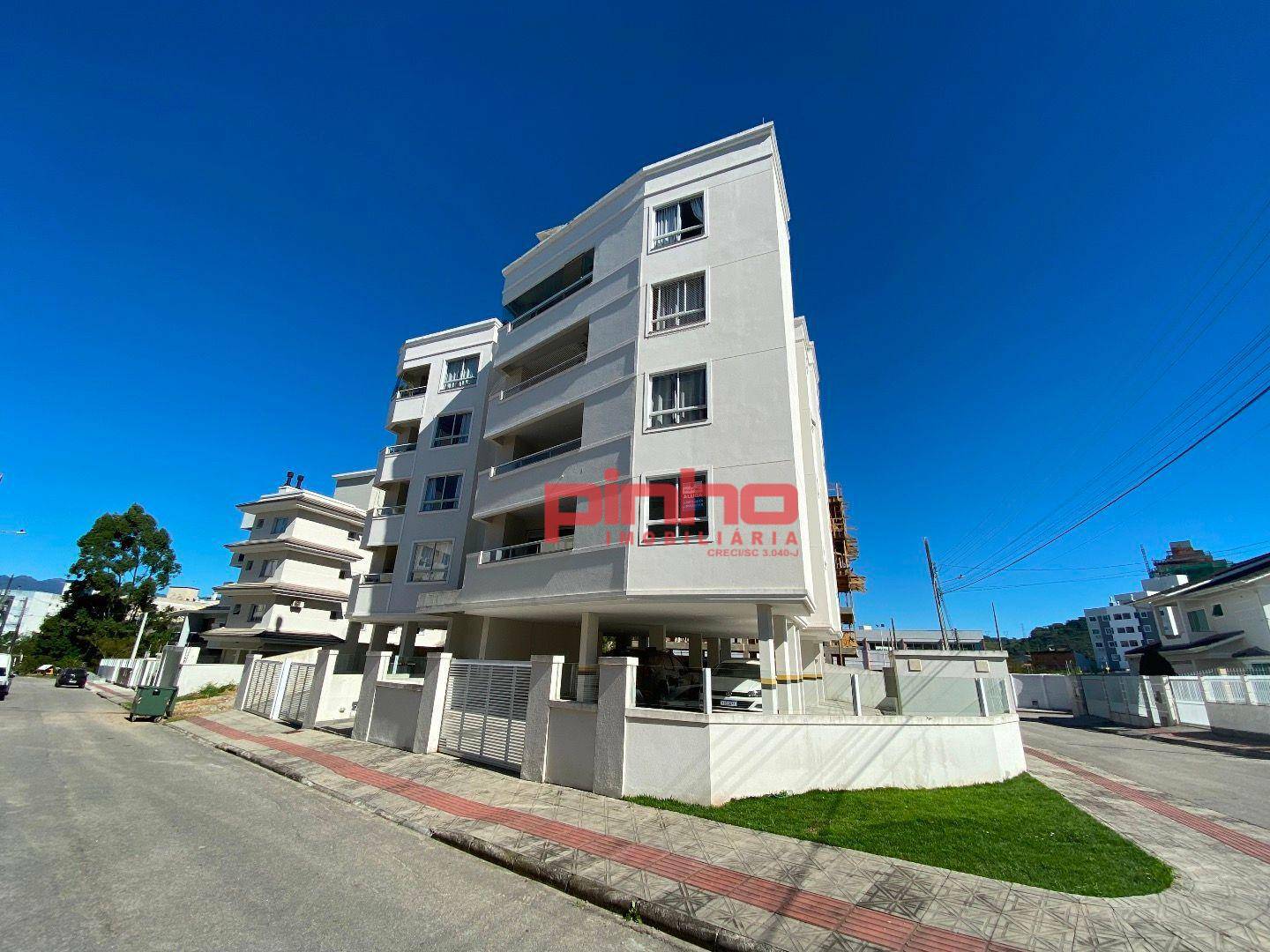 Apartamento à venda com 2 quartos, 68m² - Foto 18