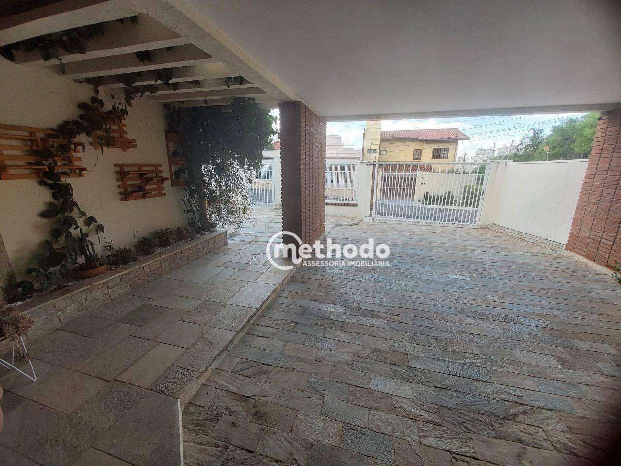 Casa à venda com 3 quartos, 206m² - Foto 21