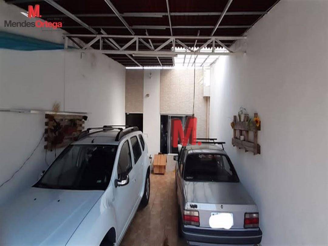 Casa à venda com 3 quartos, 162m² - Foto 3