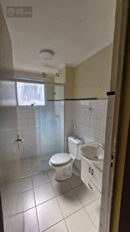Apartamento para alugar com 2 quartos, 49m² - Foto 2
