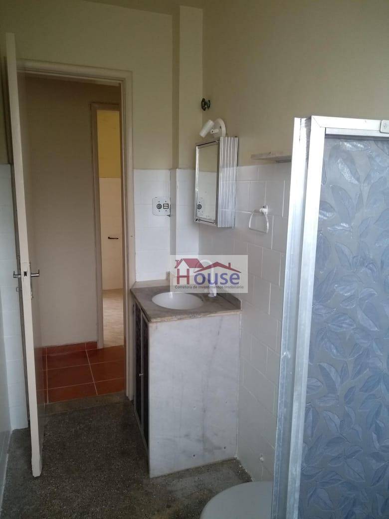 Apartamento à venda com 2 quartos, 60m² - Foto 11