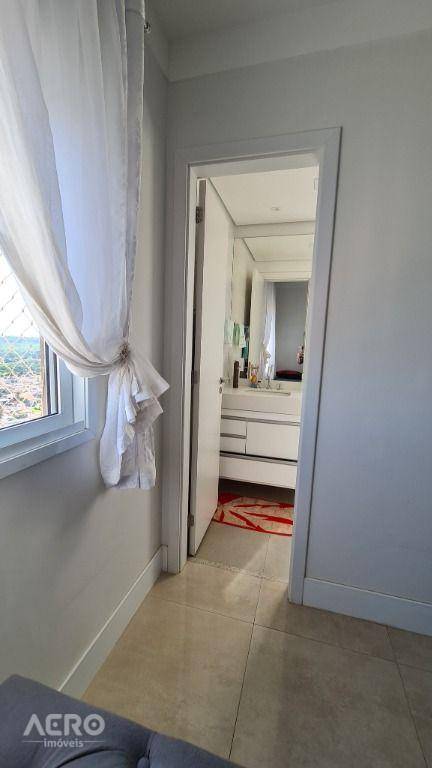 Apartamento à venda com 3 quartos, 143m² - Foto 26