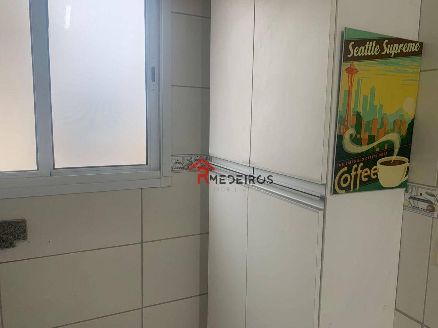 Apartamento à venda com 2 quartos, 60m² - Foto 18