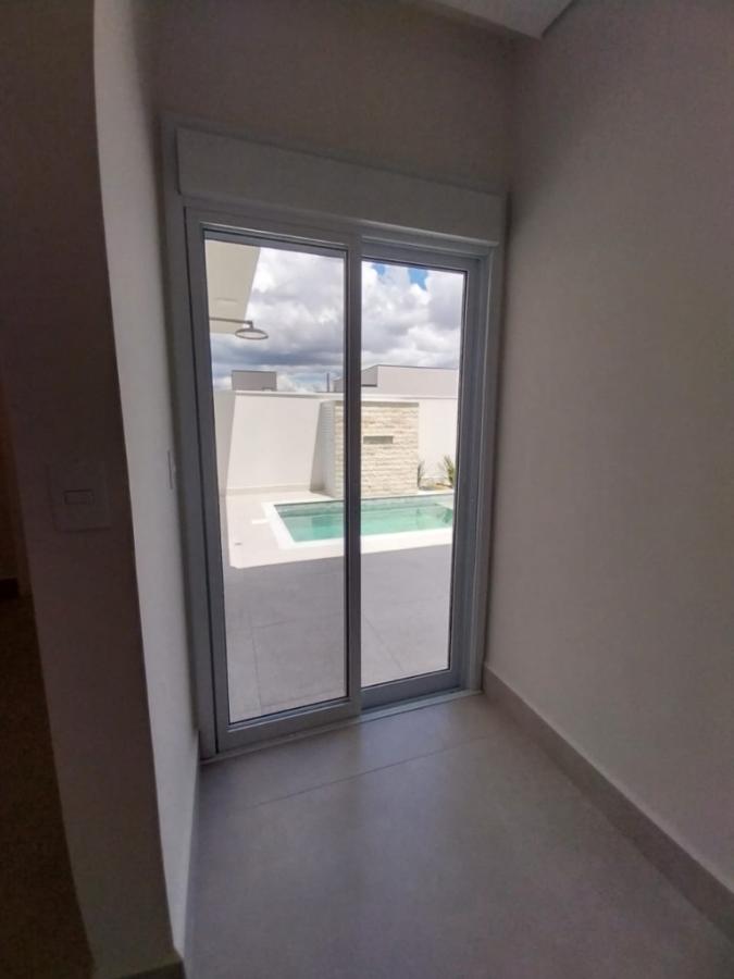 Casa à venda com 3 quartos, 200m² - Foto 11