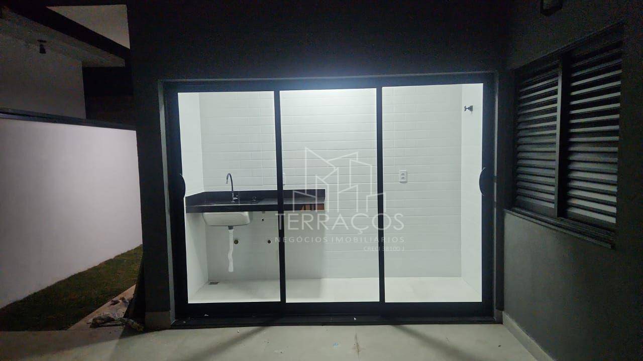 Casa de Condomínio à venda com 3 quartos, 140m² - Foto 4