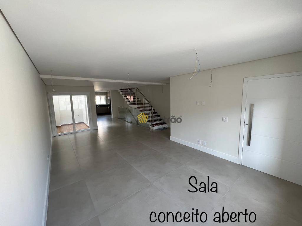 Sobrado à venda com 3 quartos, 250m² - Foto 28