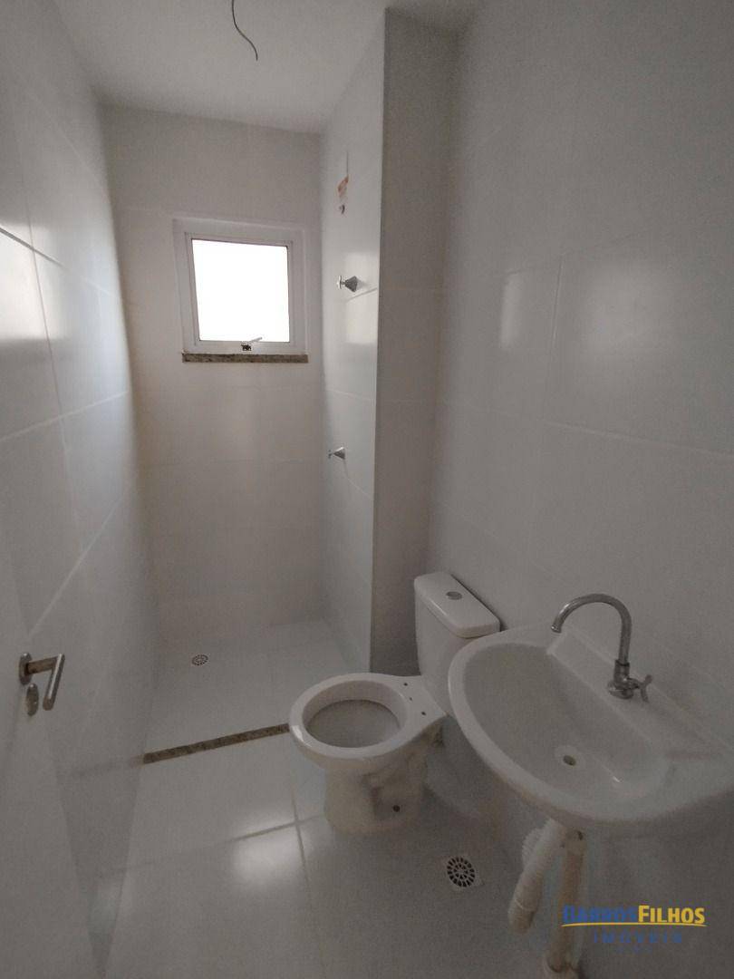 Apartamento para alugar com 3 quartos, 70m² - Foto 12