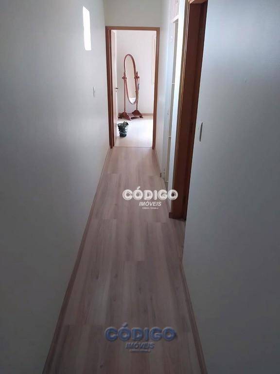 Sobrado à venda com 3 quartos, 290m² - Foto 12