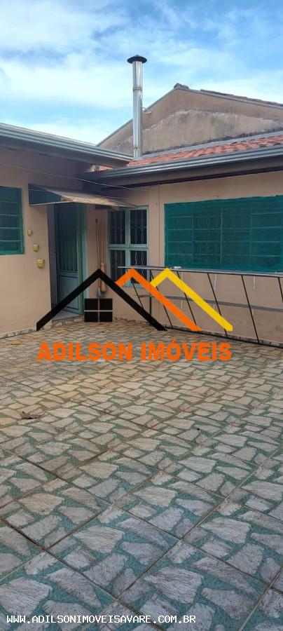 Casa à venda com 2 quartos, 300m² - Foto 3
