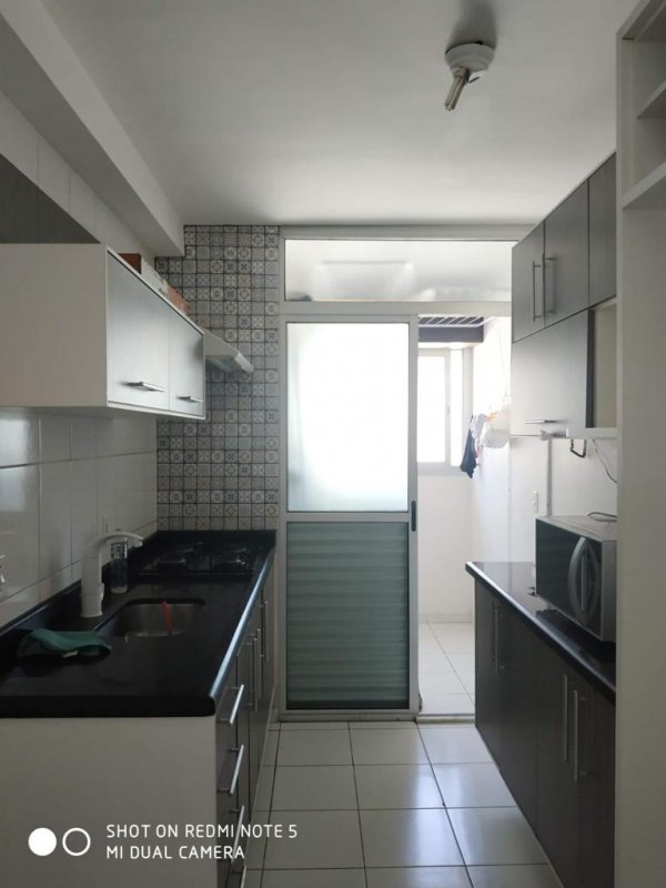 Apartamento à venda com 2 quartos, 52m² - Foto 3