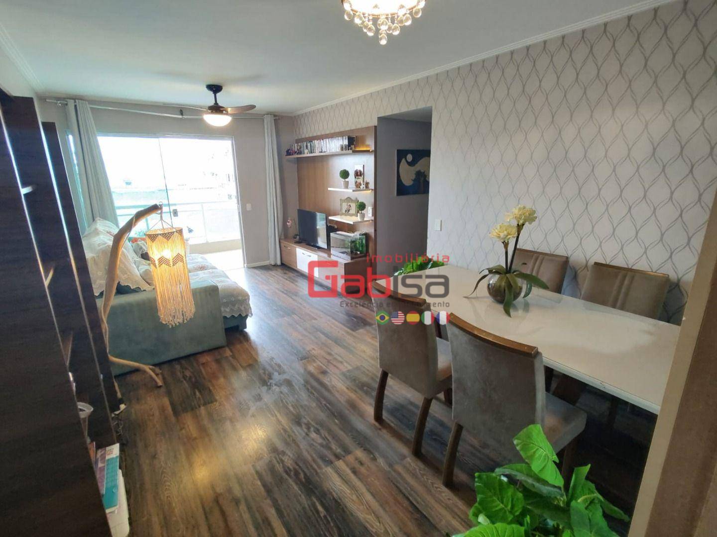 Apartamento à venda com 2 quartos, 95m² - Foto 2