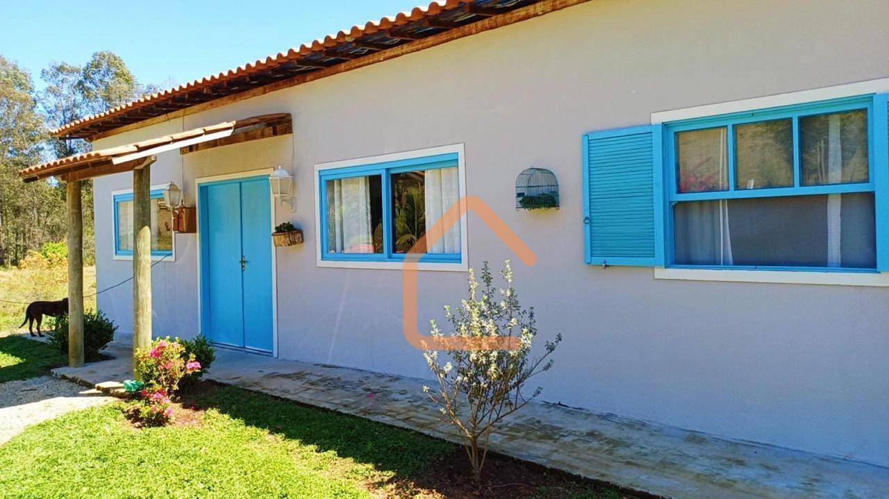 Chácara, 4 quartos, 5000 m² - Foto 1