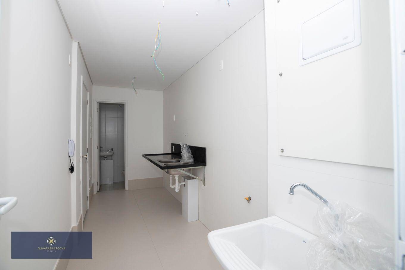 Apartamento à venda com 3 quartos, 138m² - Foto 6