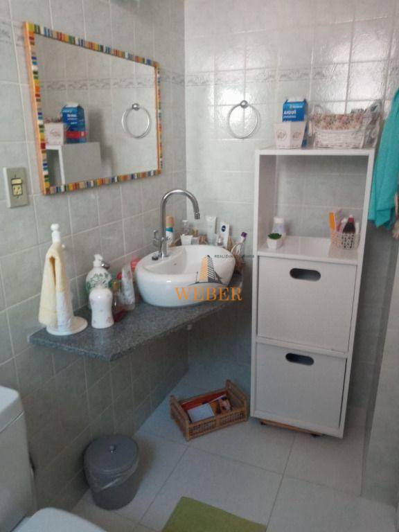 Apartamento à venda com 3 quartos, 74m² - Foto 15