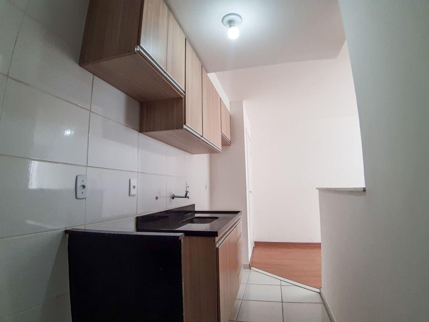 Apartamento à venda com 2 quartos, 50m² - Foto 12