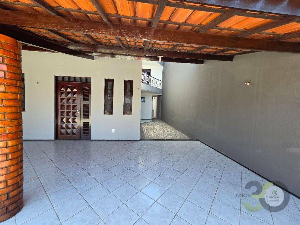 Casa, 4 quartos, 180 m² - Foto 5