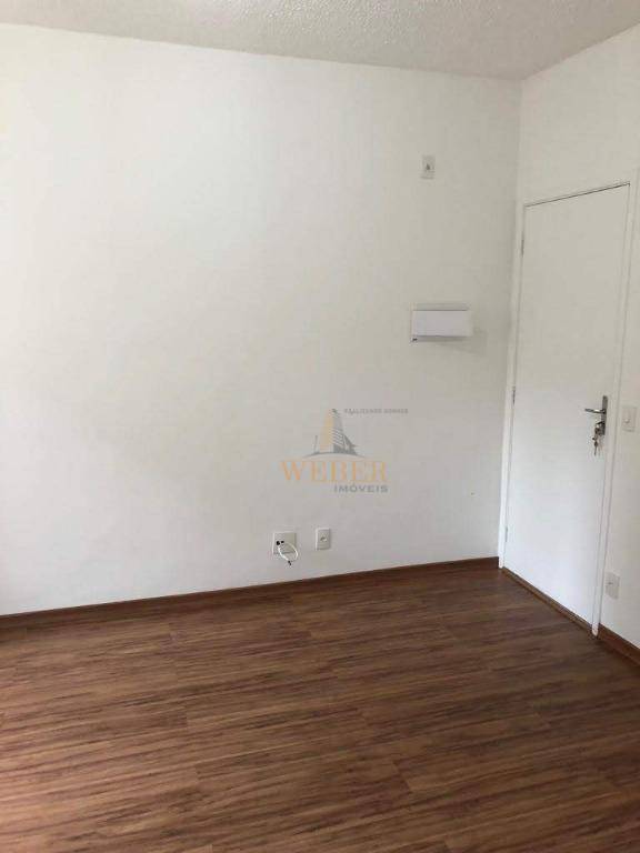 Apartamento à venda com 2 quartos, 48m² - Foto 4