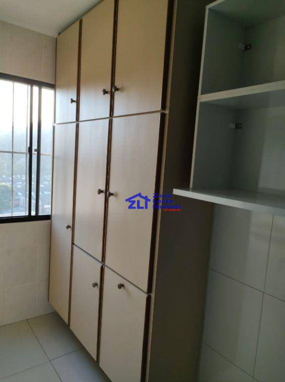 Apartamento à venda com 3 quartos, 70m² - Foto 5