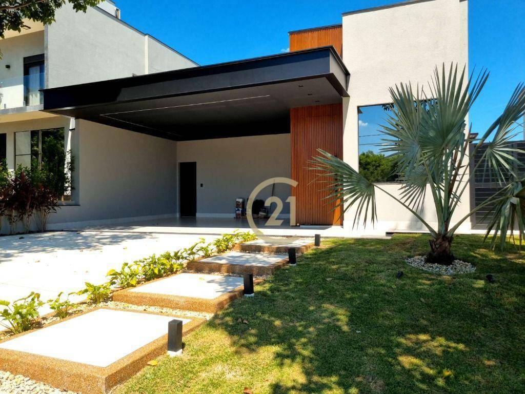 Casa de Condomínio para alugar com 3 quartos, 198m² - Foto 3