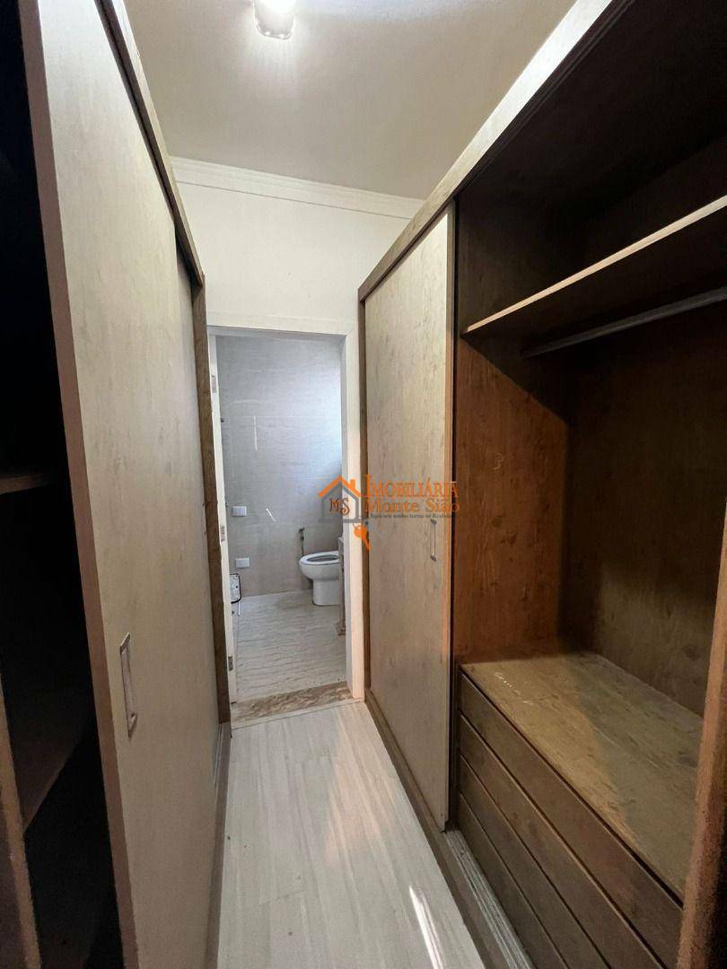 Sobrado à venda com 4 quartos, 270M2 - Foto 12