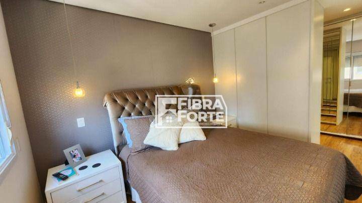 Apartamento à venda com 4 quartos, 189m² - Foto 8