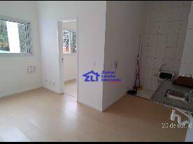 Apartamento à venda com 2 quartos, 33m² - Foto 2