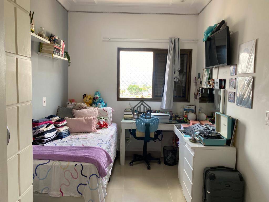 Apartamento à venda com 3 quartos, 129m² - Foto 19