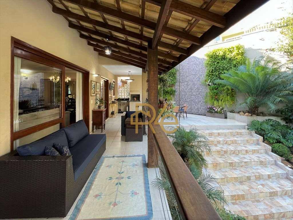 Casa de Condomínio à venda com 4 quartos, 308m² - Foto 24