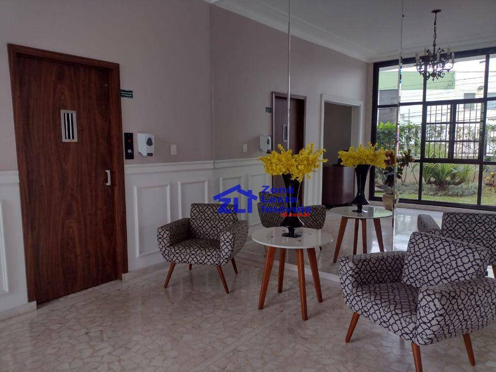 Apartamento à venda com 3 quartos, 157m² - Foto 5