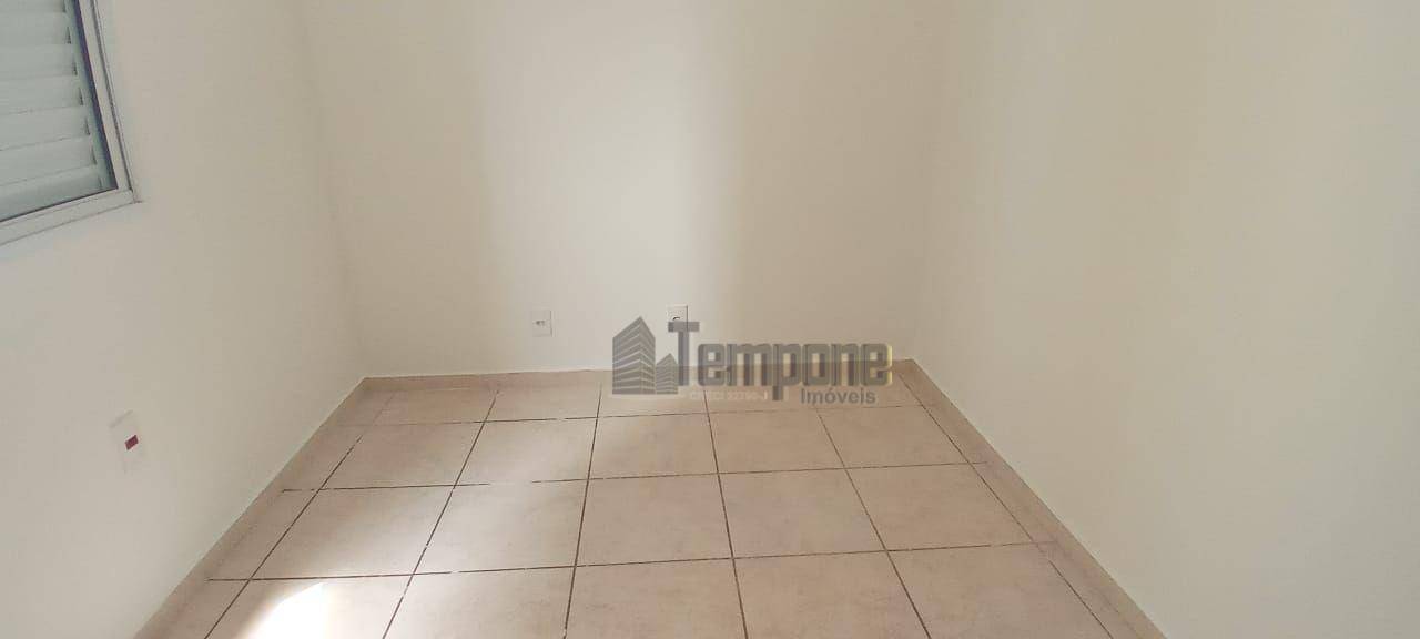 Apartamento à venda com 2 quartos, 74m² - Foto 27