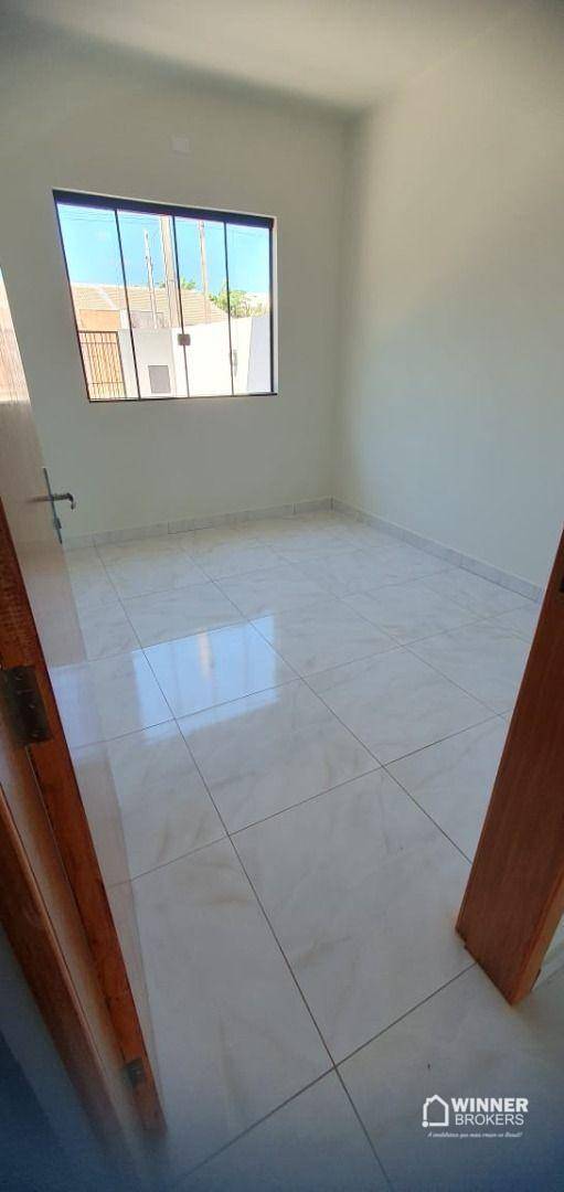 Casa à venda com 3 quartos, 72m² - Foto 7