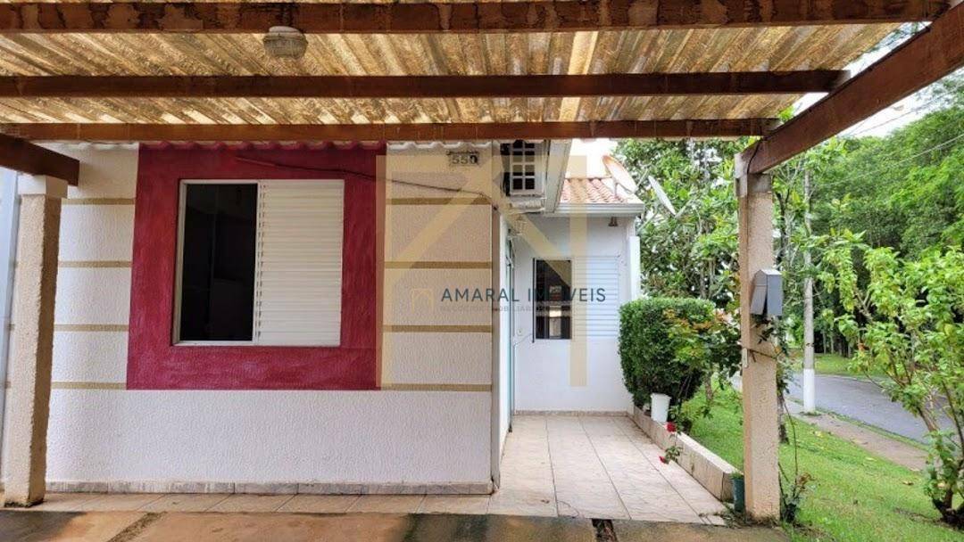 Casa de Condomínio à venda com 3 quartos, 100m² - Foto 1