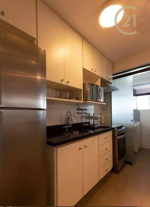 Apartamento à venda e aluguel com 2 quartos, 60m² - Foto 18