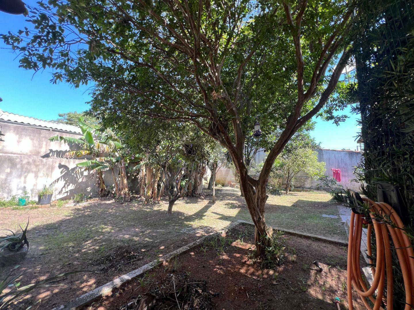 Casa à venda com 3 quartos, 120m² - Foto 11