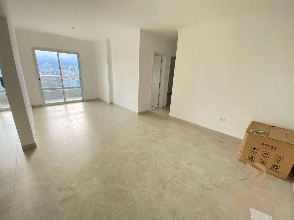 Apartamento à venda com 2 quartos, 75m² - Foto 4