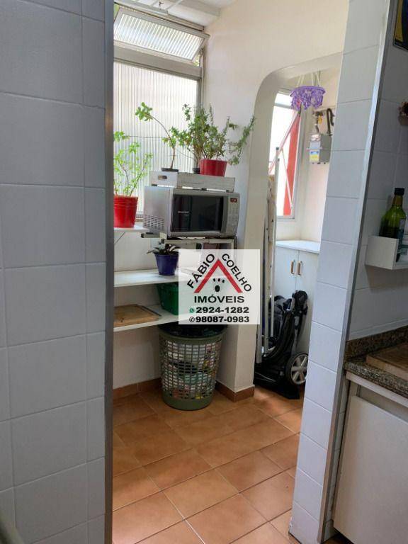 Apartamento à venda com 2 quartos, 64m² - Foto 17