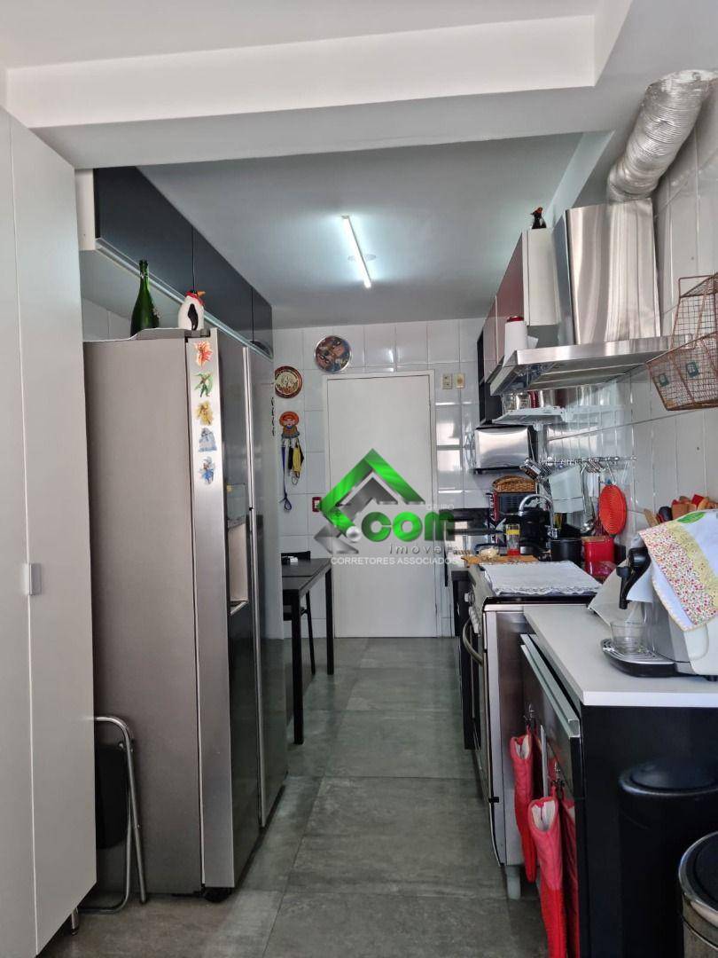 Apartamento à venda com 3 quartos, 200m² - Foto 7