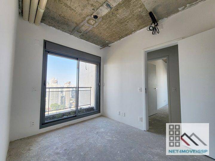 Apartamento à venda com 3 quartos, 197m² - Foto 16