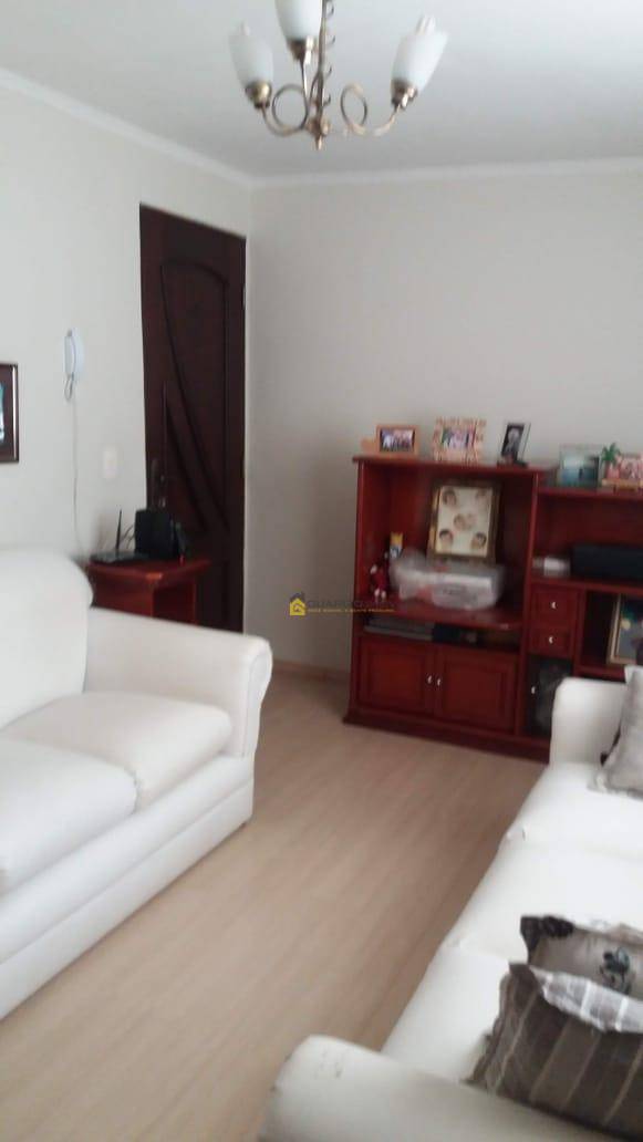 Apartamento para alugar com 2 quartos, 55m² - Foto 4