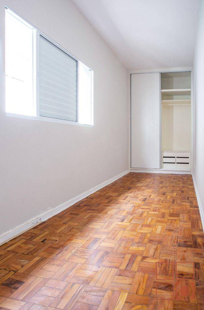 Sobrado à venda com 3 quartos, 214m² - Foto 14