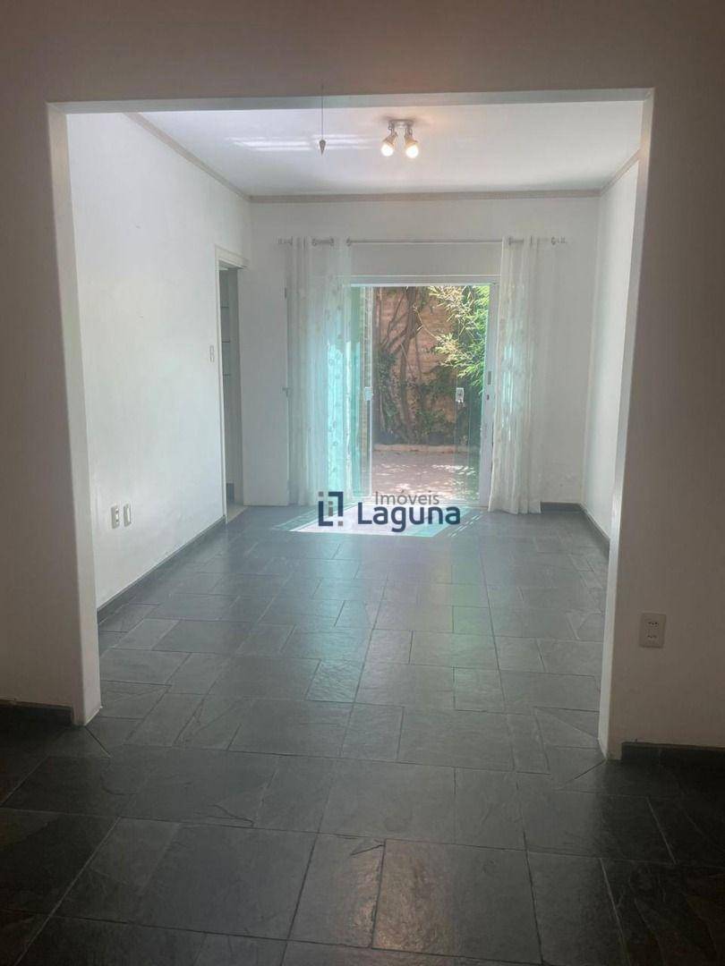 Sobrado à venda com 3 quartos, 140m² - Foto 5