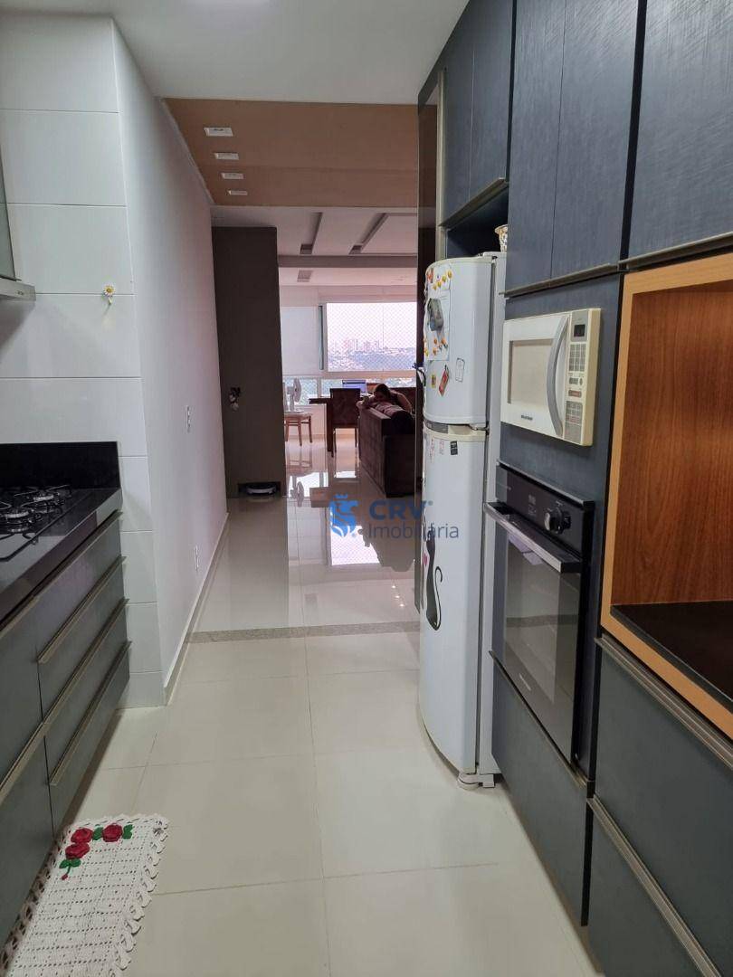 Apartamento à venda com 3 quartos, 110m² - Foto 7