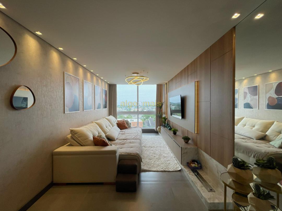Apartamento à venda com 2 quartos, 72m² - Foto 1