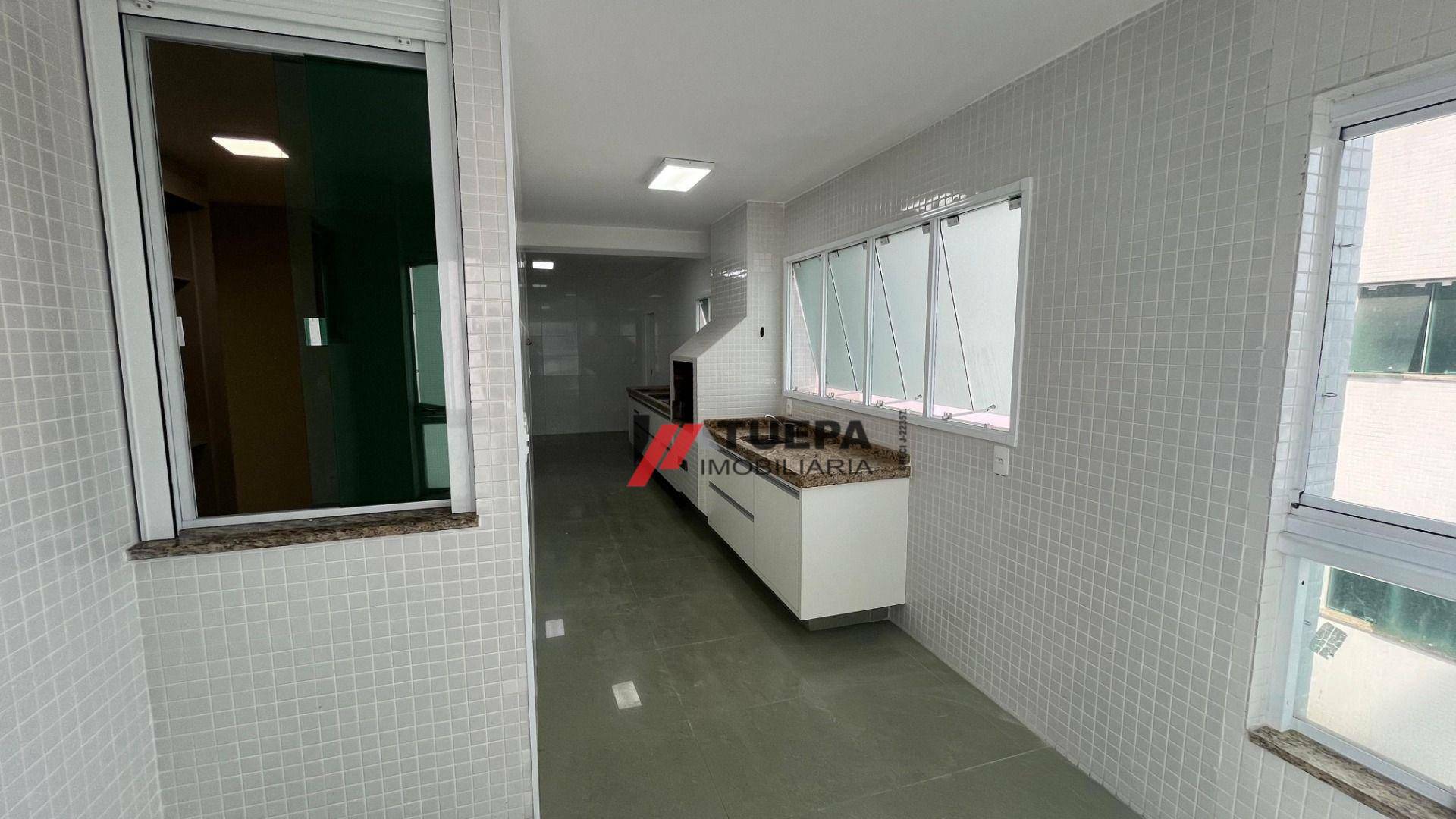 Apartamento para alugar com 3 quartos, 150m² - Foto 22