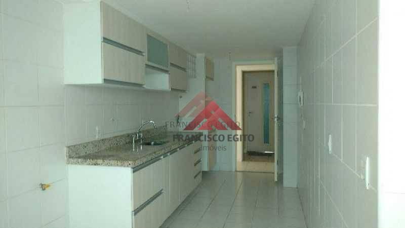 Apartamento à venda com 3 quartos, 110m² - Foto 10